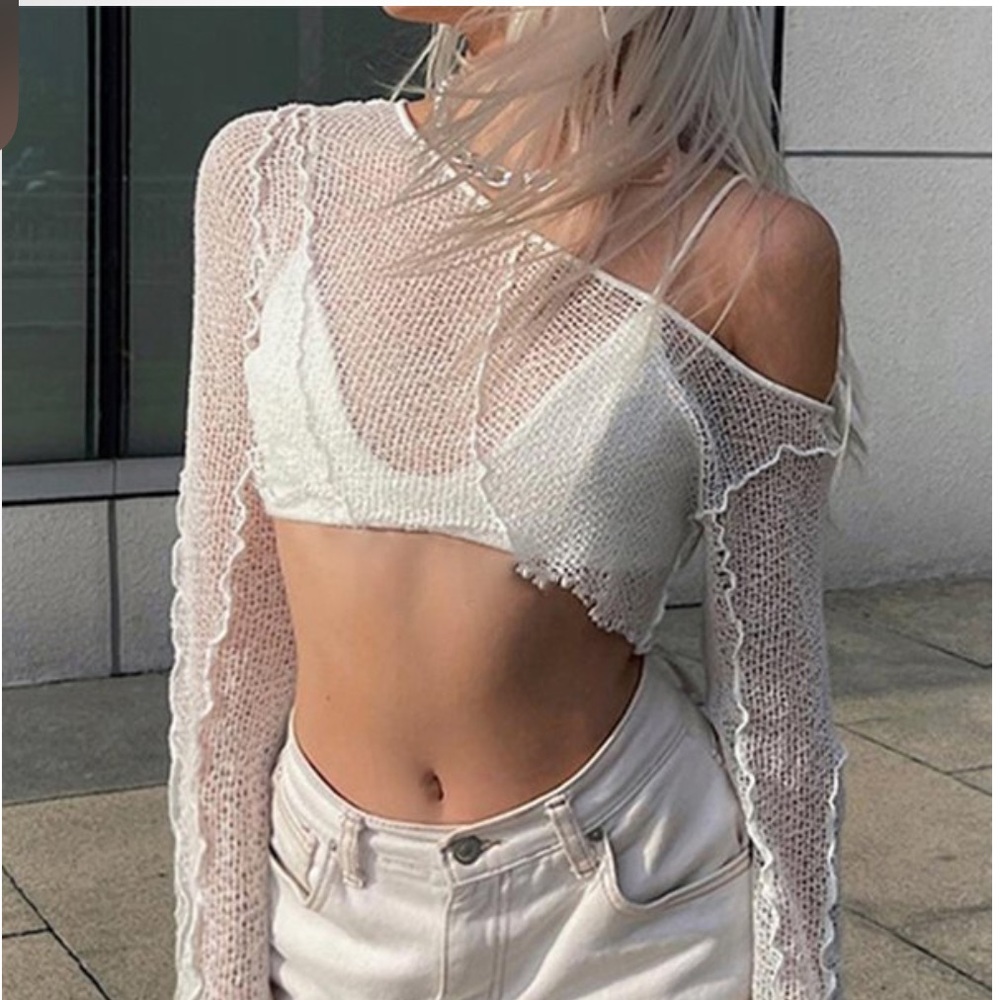 Emmiol White Cold Shoulder Knit Top